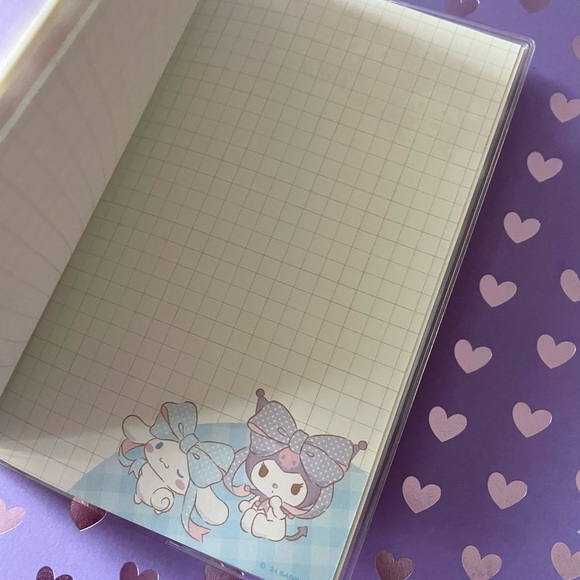 Sanrio Characters 2025 Datebok - Picture 4 of 11